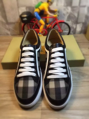 Burberry Fashion Men Sneakers--074